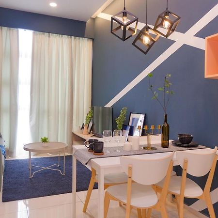 Robertson Cozy 3 Bedroom Family Suite With Netflix Kuala Lumpur Zewnętrze zdjęcie